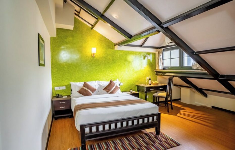 Room 1 Queen Bed ( Sarowar Slect)